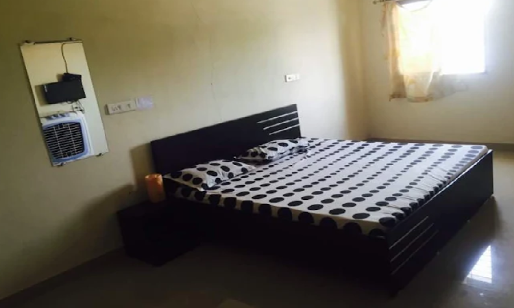 1 x STANDARD NON AC ROOM